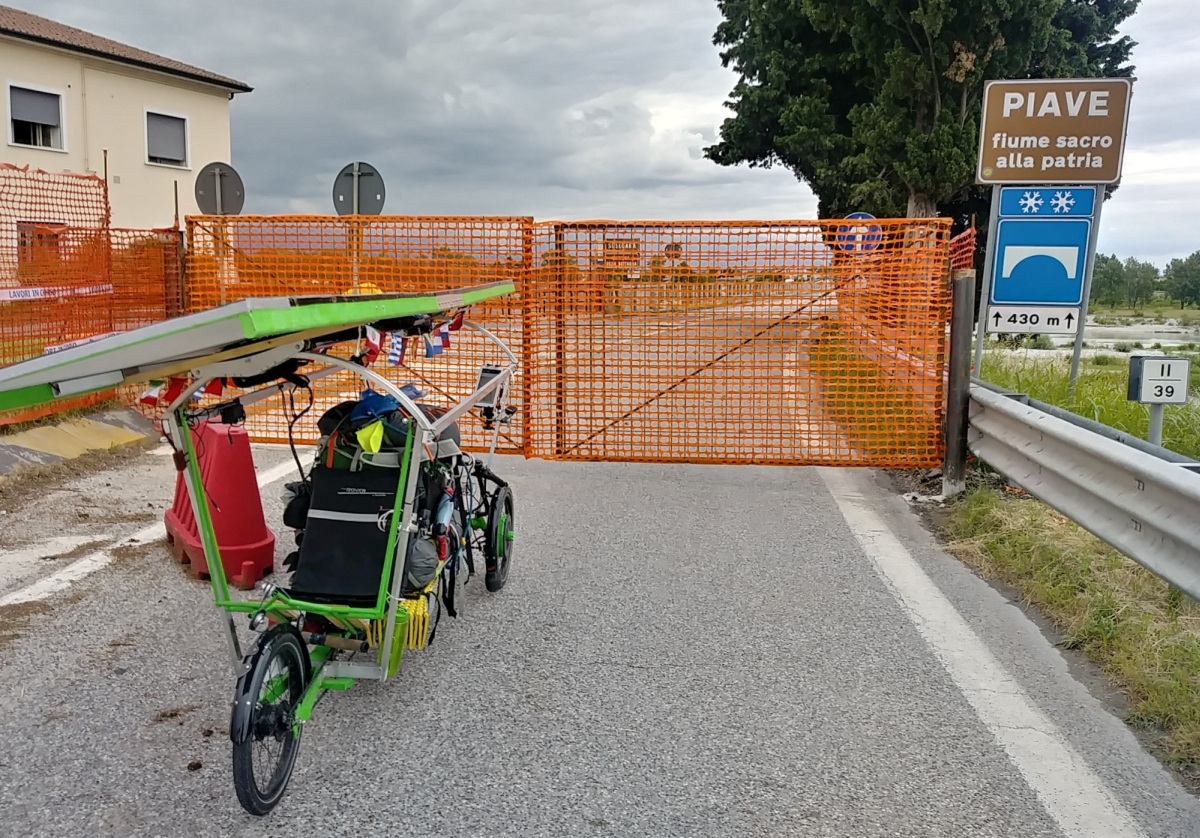 It was frustrating when the map route would show a straight road forwards only to arrive and find a road blocked off.